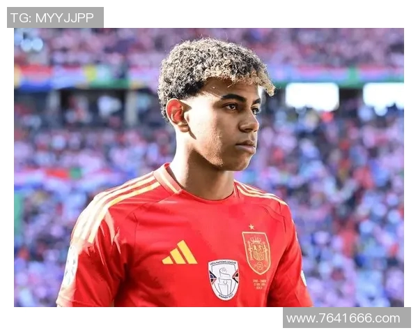 足球明星之子展现天赋球技引发媒体热议与球迷期待